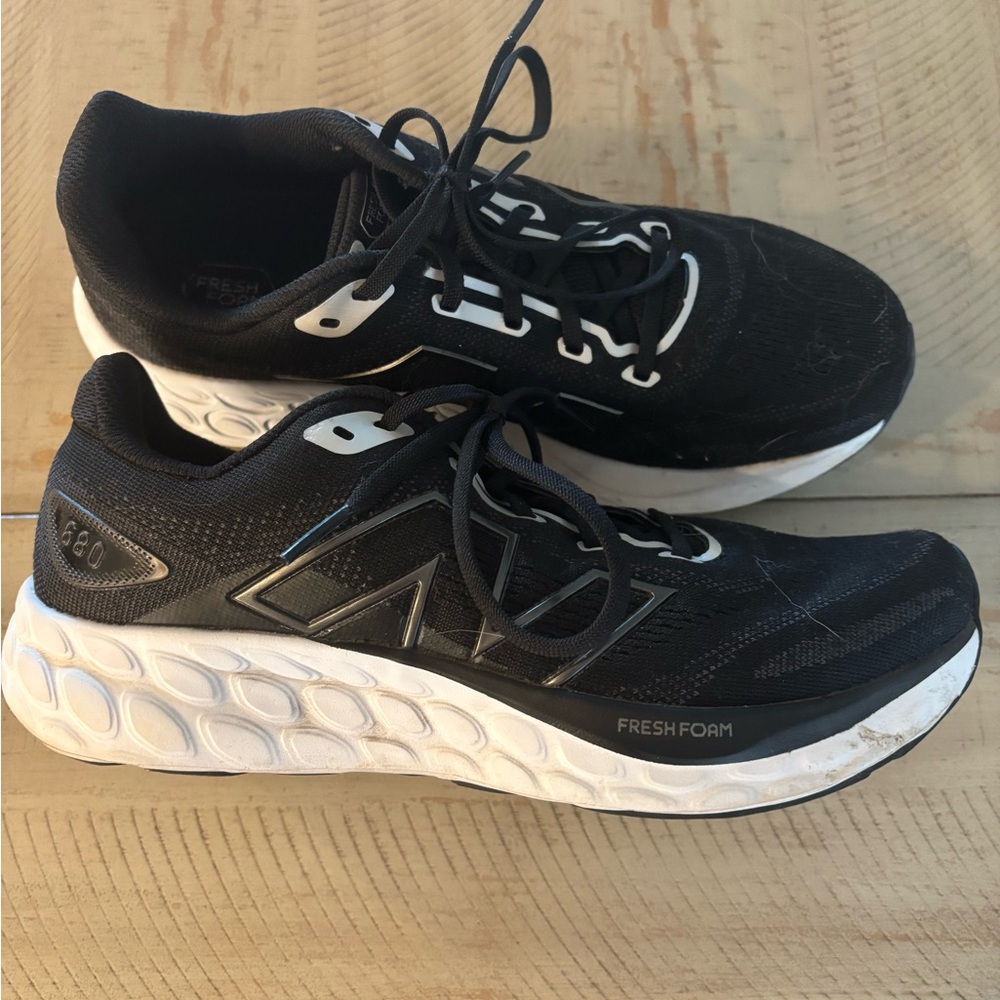 New Balance Fresh Foam 680v8 Black
